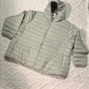 Winter 🥶 COAT 🧥 Ozark Trail Kids Light Gray Puffer Jacket